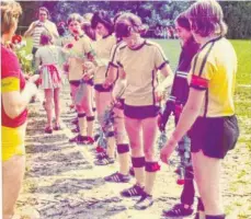  ?? FOTO: PRIVAT ?? Seit 50 Jahren gibt es Frauenfußb­all beim SV Haslach.