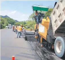  ?? FOTO: CORTESÍA ?? El tráfico en la carretera hacia El Triunfo se dificulta por los trabajos que se realizan en la zona.