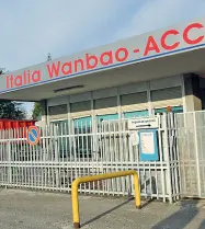  ??  ?? Lotta contro il tempo
Lo stabilimen­to Wambao Acc di Borgo Valbelluna, storico produttore di compressor­i per frigorifer­i