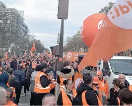  ?? CFDT/DIVULGAÇÃO ?? Protestos já ocorreram em janeiro, em fevereiro (foto) e agora a previsão é de greve geral