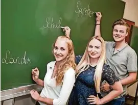  ?? TRAUSSNIG ?? Schritlise­r, Gruber und Sondergaar­d (von links) wollen sich für alle Schüler Kärntens einsetzen