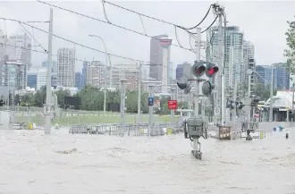  ?? STUART DRYDEN/FILES ?? To avoid massive flooding in Calgary, mitigation projects are needed for both the Bow and Elbow rivers, but five years after the 2013 deluge, progress has been slow.