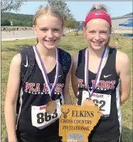  ??  ?? Jr. High Girls 4A-5A division Elkins invitation­al individual awards were earned by, from left, Brenna Walker, 4th, and Bailey Walker, 7th.