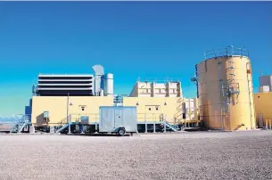  ?? COURTESY OF PNM ?? PNM’s integrated resource plan proposes 11 “peaking” natural-gas generating plants like the La Luz Energy Center in Belen, shown here. Such plants can rapidly ramp up and down to meet electric demand as needed.