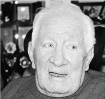  ?? SPECIAL TO THE WELLAND TRIBUNE ?? Eric Unger, who played for Canada at a world hockey championsh­ip in Sweden in 1954, died Wednesday at age 92.