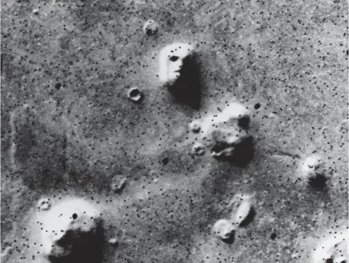  ?? CREDIT: CORBIS / GETTY IMAGES ?? Face on Mars: A 1976 photograph taken by NASA’S Viking 1 spacecraft that generated public interest in the Red Planet.