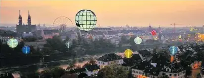  ??  ?? „Jardin des Planètes“, 2018 in Basel. Bald schweben die Planeten im Eggenberge­r Schlosspar­k