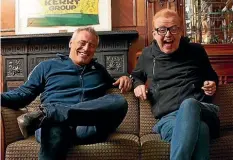  ??  ?? There’s a bit of a bromance blossoming between Top Gear co-hosts Matt LeBlanc and Chris Evans.