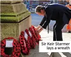  ?? ?? Sir Keir Starmer lays a wreath