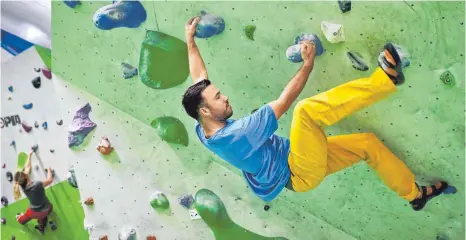  ?? FOTO: ANJA KÖHLER ?? Die 25. Outdoor wird zur Bühne für die deutsche Elite im Bouldern. In Halle B5 richtet der Deutsche Alpenverei­n am kommenden Wochenende die Deutsche Meistersch­aft aus.