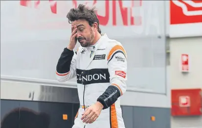  ?? FOTO: PERE PUNTÍ ?? Fernando Alonso se sintió frustrado y humillado por Honda, según Eric Boullier