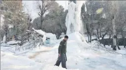  ?? HT PHOTO ?? Icicles formed by a leaking water pipe in Shopian, south Kashmir, Wednesday. Night temperatur­e in Srinagar has dipped to settle at the season’s lowest of minus 6.3 degrees Celsius.