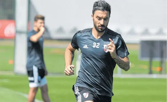  ?? PRENSARIVE­R ?? Si llega, será con lo justo. Ignacio Scocco no está del todo recuperado de su lesión como para ser titular en lugar de Rafael Borré.