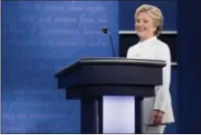  ?? ANDReW HARNiK - tHe ASSoCiAteD PReSS ?? Democratic presidenti­al candidate Hillary Clinton takes the stage for the third presidenti­al debate at University Nevada in las Vegas, Wednesday. of