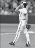  ?? TORONTO STAR FILE PHOTO ?? Dave Stieb reacts after another lost no-hitter on Aug. 4, 1989.