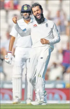  ?? REUTERS ?? ▪ Moeen Ali celebrates the wicket of Ajinkya Rahane as India collapsed chasing 245 for victory on the fourth day of the fourth Test against England on Sunday. England lead the fivematch series 31.