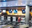  ?? CORTESÍA ?? Aeropuerto El Dorado transforma­do en un hotel para extranjero­s.