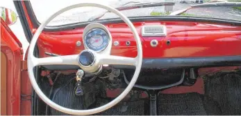  ?? FOTO: GEIGER ?? Fast jede Küchenmasc­hine dürfte heutzutage über mehr Schalter und Anzeigen verfügen als das Cockpit in einem Fiat 500.