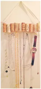  ?? Picture: PINTEREST.COM ?? Jewellery hangers.