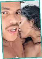  ??  ?? La foto de la polémica de Jonathan Dos Santos y Amanda Trivizas.
Todos hablan de ellos.