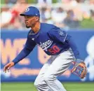  ?? MARK J. REBILAS/USA TODAY SPORTS ?? The Dodgers are planning to move Mookie Betts from second base to shortstop this season.