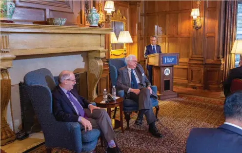  ?? (Ahmed Charai) ?? AHMED CHARAI speaks at JST breakfast in the Metropolit­an Club in Washington on January 28. Seated (from left): former senior Pentagon officials Dov Zakheim and John Hamre.