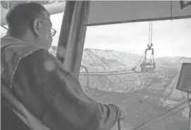  ?? MARK HENLE/THE REPUBLIC ?? Dragline operator Chester Billy removes overburden material at the Kayenta Mine.