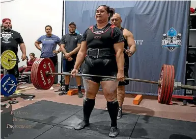  ?? ODINS BEARD PHOTOGRAPH­Y ?? Ashleigh Hoeta, 24, is the top woman powerlifte­r in New Zealand.