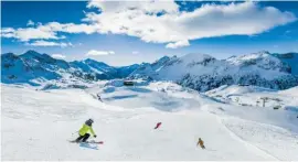  ??  ?? Obertauern bietet sensatione­lles Pistenverg­nügen.