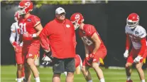  ?? MARK BROWN/GETTY IMAGES ?? For now, Kansas City Chiefs head coach Andy Reid and other coaches won’t be able to have on-field interactio­n with players because of the pandemic.