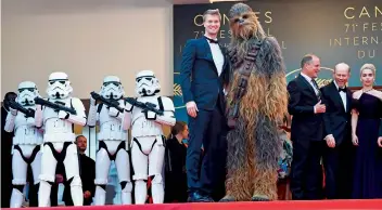  ??  ?? Finnish actor Suotamo who plays Chewbacca with his alter ego!