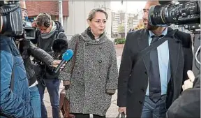  ??  ?? ##JEV#172-54-https://bit.ly/2JNKJ1N##JEV# Eva Loubrieu à l’ouverture du procès devant la cour d’assises, le 23 octobre.