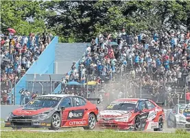  ?? PRENSA STC2000 ?? Colmado. Hubo público en todas las tribunas del Gálvez.