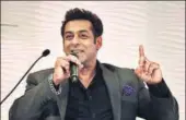  ?? VIRENDRA SINGH GOSAIN/HT ?? ▪ Salman Khan interacts with the audience.