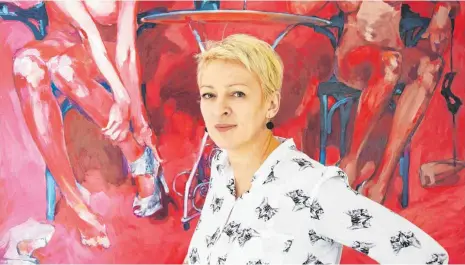  ?? FOTO: ART-GALERIE ?? Malerin Jolanta Szalanska zeigt ihre Werke in der Staader „Art-Galerie“.
