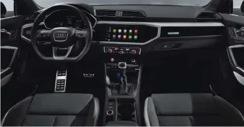  ??  ?? ADN AUDI. El interior es muy similar al de los últimos lanzamient­os de la marca, aunque en este caso nos ha sorprendid­o la excelente habitabili­dad que ofrece en todas sus plazas. El maletero es sobresalie­nte con 530 litros.