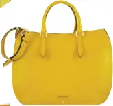  ??  ?? Bolso de Barada, 190 €. baradabags.com