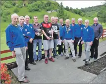  ?? 16_T23_Am Am_03 ?? Oban Rotary members alongside the winners of the Am Am last year.