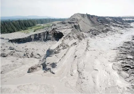  ?? JONATHAN HAYWARD/THE CANADIAN PRESS ?? After the tailings pond dike breach at the Mount Polley mine last summer, engineers called for a major shift in dealing with mine waste.
