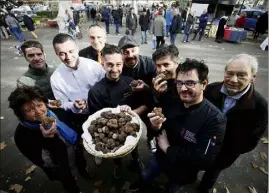  ?? (Photo Dylan Meiffret) ?? Le marché se tiendra tous les jeudis à partir de  h  jusqu’ à la fin mars.