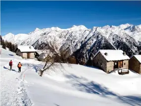  ?? ?? Passeggiat­a invernale Capanna Gorda/ticino Turismo/foto Jutta Ulrich