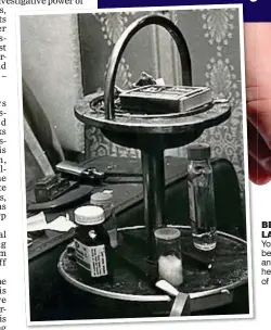  ??  ?? BEDSIDE LAB: In Young’s bedroom, an ashtray held vials of poison