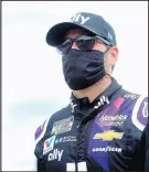  ?? JARED C. TILTON/GETTY ?? Jimmie Johnson, who is retiring at the end of this season, has tested positive for coronaviru­s and will miss Sunday’s Brickyard 400.