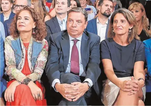  ?? JAIME GARCÍA ?? Montero, Planas y Ribera, los tres ministros de Sánchez afectados por el caso de Isofotón en Andalucía