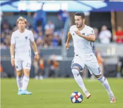  ?? Maciek Gudrymowic­z / isiphotos.com 2019 ?? Earthquake­s midfielder Vako Qazaishvil­i, who has seven goals over the past 10 games, dribbles in a win over the Rapids July 27.