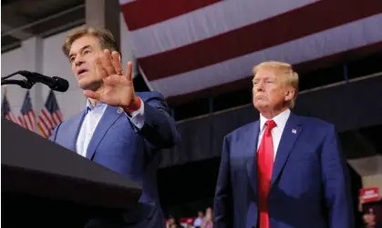  ?? Photograph: Andrew Kelly/Reuters ?? Dr Oz with Donald Trump at a rally in Wilkes-Barre, Pennsylvan­ia, in early September.