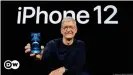  ??  ?? Tim Cook, el jefe de Apple, en la presentaci­ón del iPhone 12