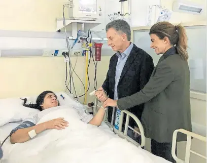  ??  ?? Encuentro. Rocío Villarreal, ayer, junto al presidente Mauricio Macri y la primera dama Juliana Awada.