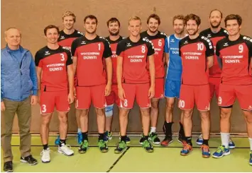  ?? Foto: TSV Neuburg ?? Die Mannschaft des TSV Neuburg: (von links) Trainer Alexander Mannweiler, Kapitän Christoph Reiter, Paul Nothaft, Christoph Seifert, Thorsten Wohlfarth, Florian Seifert, Robert Geretshaus­er, Sebastian Bade, Markus Sailer, Florian Kattinger und Marcel...