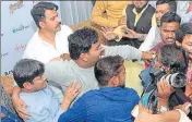  ?? PTI FILE ?? People shout slogans against former JNU students’ union president Kanhaiya Kumar (left) during an event at the Lucknow Literary Festival on Friday.